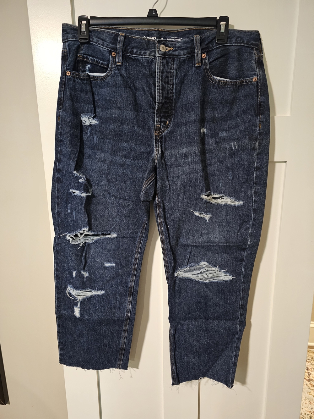 Old Navy Distressed Dark Blue Women’s Jeans